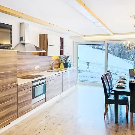 Holiday home Bergkristall By Interhome